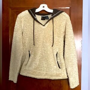 Mountain Hard Wear plush pull over hoodie. Size S